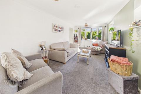 4 bedroom detached house for sale, Pinewood Gardens, North Cove, Beccles