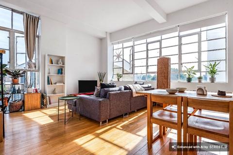 1 bedroom apartment to rent, Grange Road, Alaska Buildings, SE1