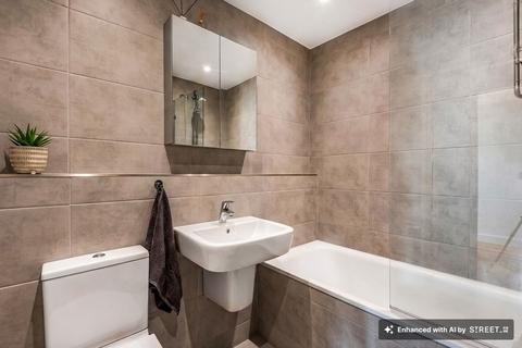 1 bedroom apartment to rent, Grange Road, Alaska Buildings, SE1