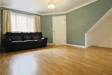 undefined, Clos Eiddiw, Cardiff