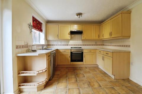 undefined, Clos Eiddiw, Cardiff