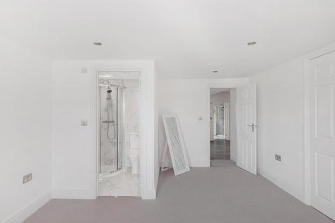 2 bedroom terraced house for sale, Sunbury-on-thames TW16