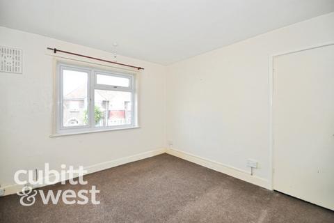 2 bedroom apartment to rent, Aylen Road Portsmouth PO3