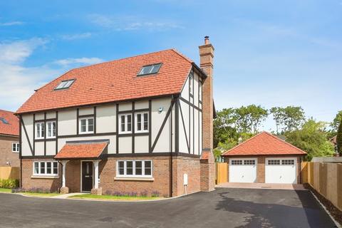 undefined, Martlet View, Burgess Hill