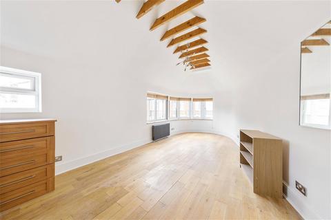 1 bedroom flat to rent, Station Road, Walthamstow, London E17