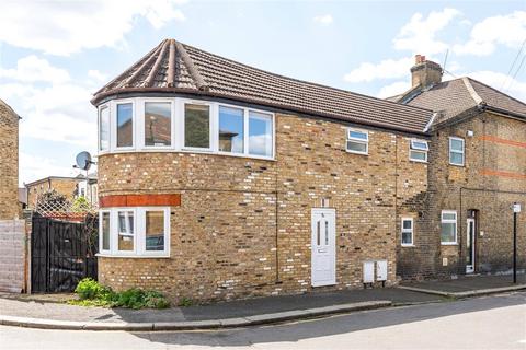 undefined, Station Road, Walthamstow, London E17