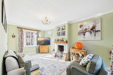 3 bedroom semi-detached house for sale, Wright Crescent, Bridlington