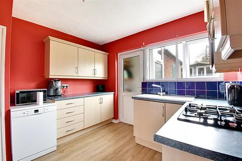 2 bedroom maisonette for sale, Palmer Road, Bengeo SG14