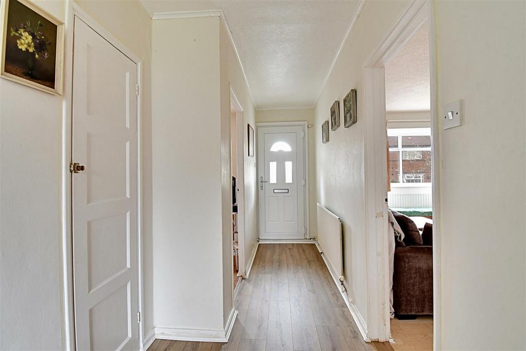 Hallway.jpg