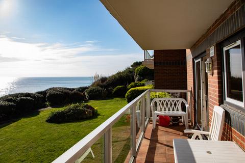 2 bedroom apartment for sale, Radnor Cliff, Sandgate, CT20