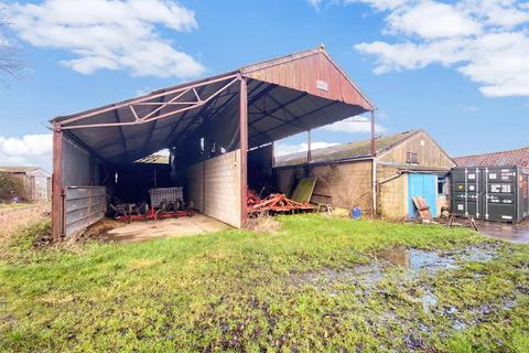 undefined, Dry Doddington, Newark