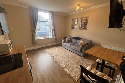 undefined, Flat 3, 2A High Street, Stourport on Severn, DY13 8DJ