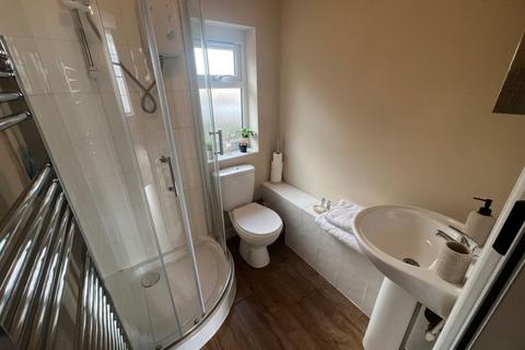 undefined, Flat 3, 2A High Street, Stourport on Severn, DY13 8DJ