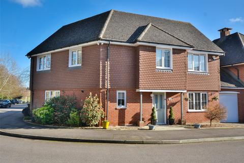 4 bedroom link detached house for sale, Oddstones, Codmore Hill, Pulborough, West Sussex, RH20