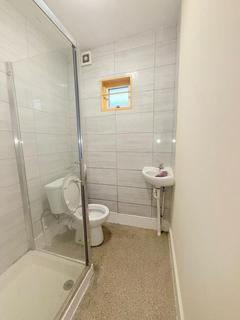 undefined, Lea Bridge Road, Leyton