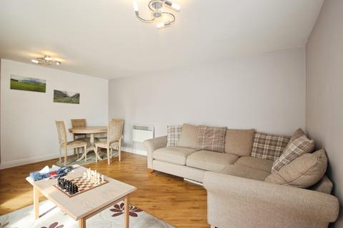2 bedroom apartment for sale, Birch Meadow Close, Warwick