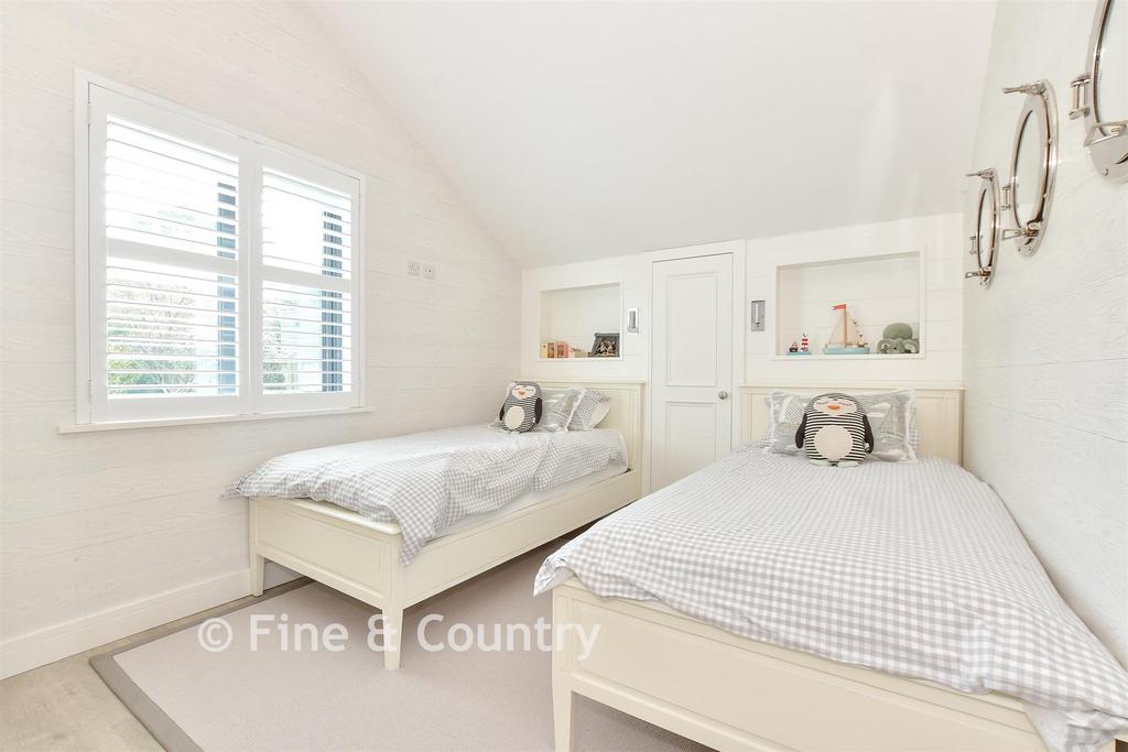 Bedroom 5