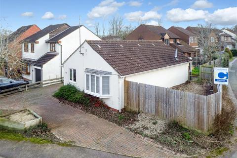 undefined, Leafield Rise, Milton Keynes MK8