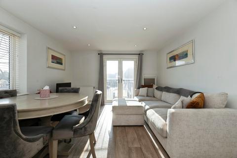 1 bedroom flat for sale, Thornton Close, Leatherhead, Surrey, KT22
