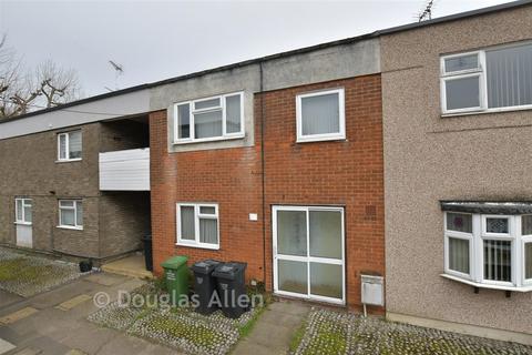 3 bedroom terraced house for sale, Pomfret Mead, Basildon, Essex