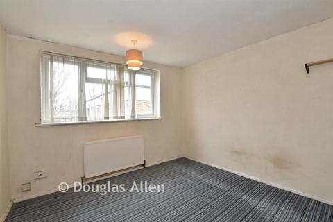 3 bedroom terraced house for sale, Pomfret Mead, Basildon, Essex