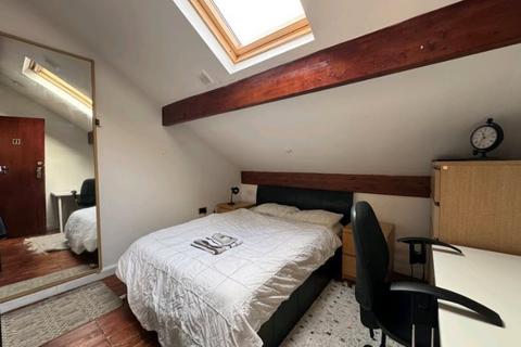 1 bedroom in a house share to rent, Langhorn Close, Newcastle Upon Tyne NE6