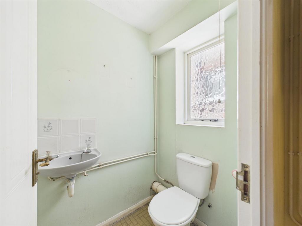 GF WC.jpg