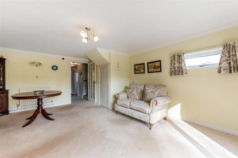 2 bedroom retirement property for sale, Carters Meadow