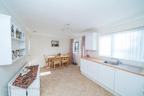 3 bedroom semi-detached house for sale, Bower Lane, Rugeley