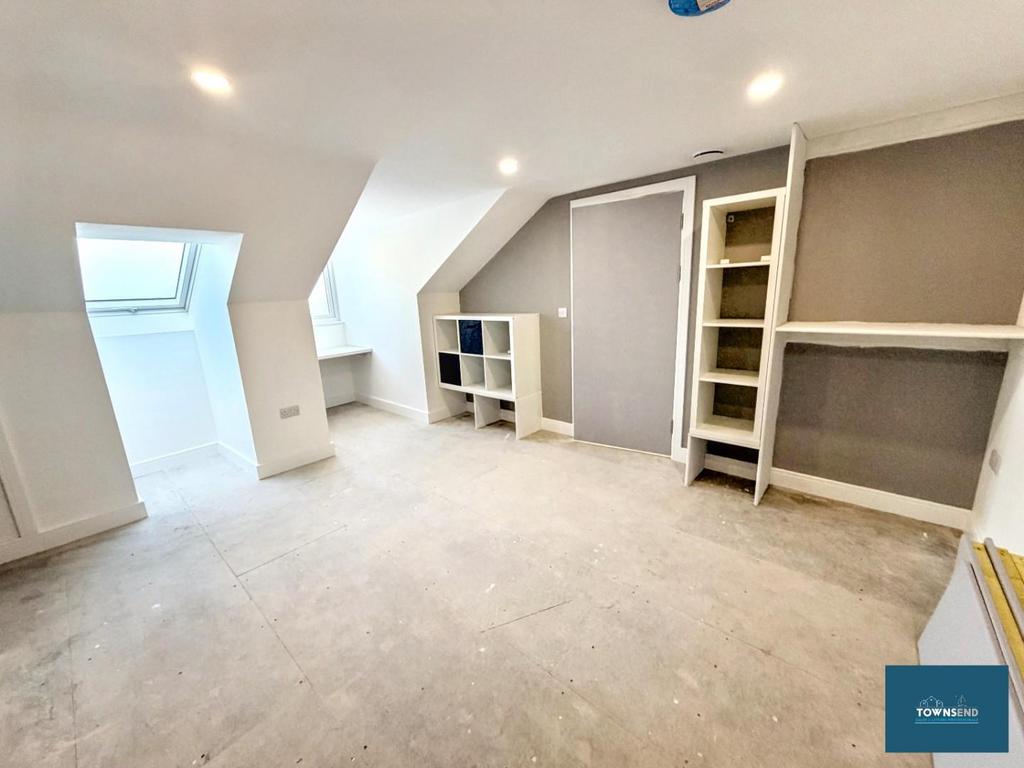 Bedroom 3.jpg