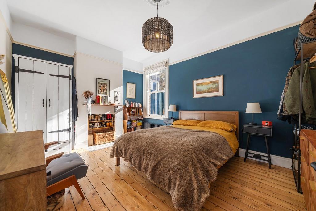Principal Bedroom (2).JPG