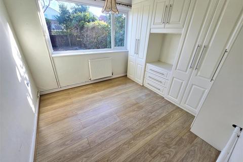 undefined, Conrad Close, Lowestoft