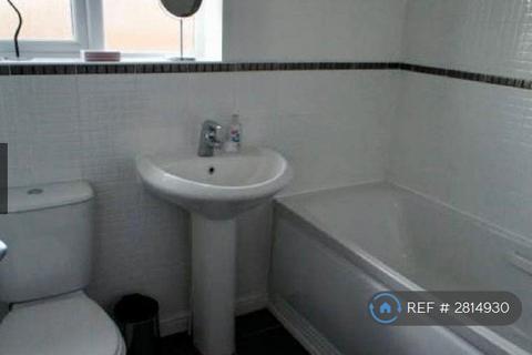 3 bedroom semi-detached house to rent, Lincroft, Cranfield, Bedford, MK43