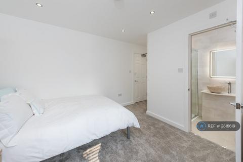 1 bedroom in a house share to rent, Ringmer Drive, Brighton, BN1
