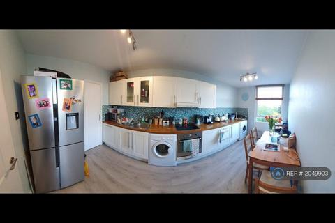 undefined, Bramlands Close, London, SW11