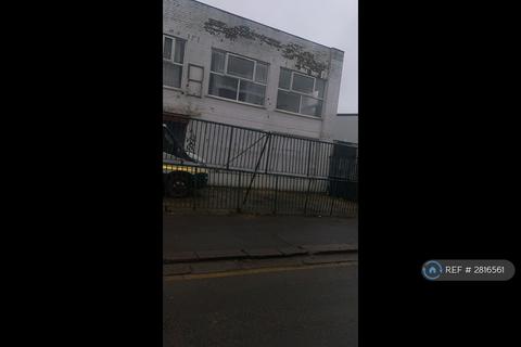1 bedroom flat to rent, Wadsworth Road, Perivale, Greenford, UB6