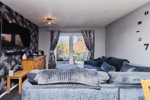 2 bedroom semi-detached house for sale, Holly Approach, Ossett