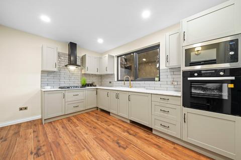 5 bedroom detached house for sale, Delph Road, Tullibody, Alloa, FK10
