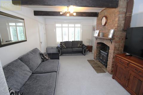 3 bedroom semi-detached house for sale, Tintern Avenue, Flixton