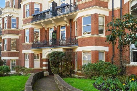 3 bedroom flat for sale, Honeybourne Road, West Hampstead, London, NW6