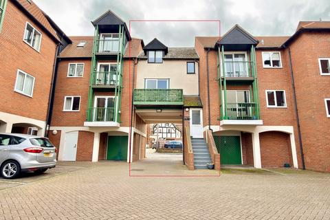 undefined, Priors Court, Tewkesbury GL20