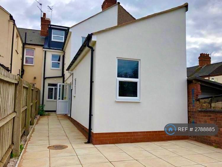 Rear Paved Garden View