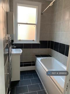 2 bedroom flat to rent, Haydn Road, Nottingham, NG5