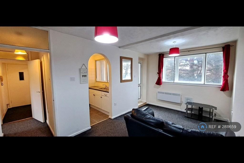 Living &amp; Dining Room