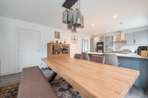 4 bedroom detached house for sale, Summerstead Farm Road, Sherfield-on-Loddon RG27 0GL
