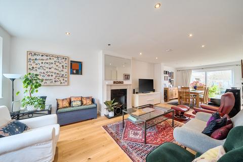 3 bedroom semi-detached house for sale, Walton Avenue, Harrow
