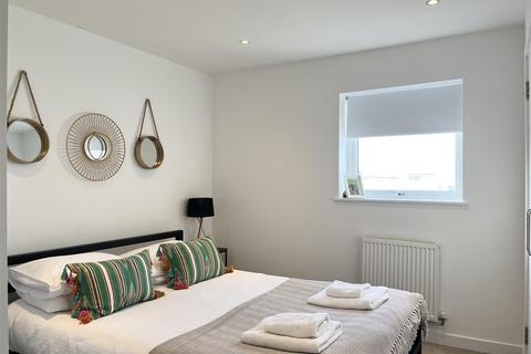 undefined, Tre Lowen, Newquay TR7