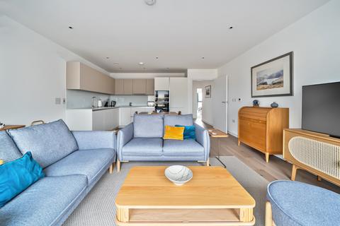 2 bedroom apartment for sale, Williams Road, Ealing