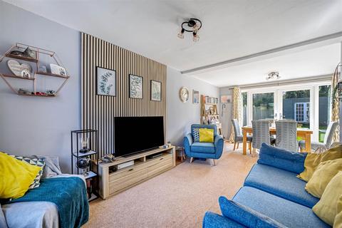 3 bedroom semi-detached house for sale, Mount Side, Telford TF1