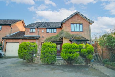 undefined, THREE DOUBLE BEDROOMS! ENSUITE! LOTS OF PARKING! A MUST SEE!